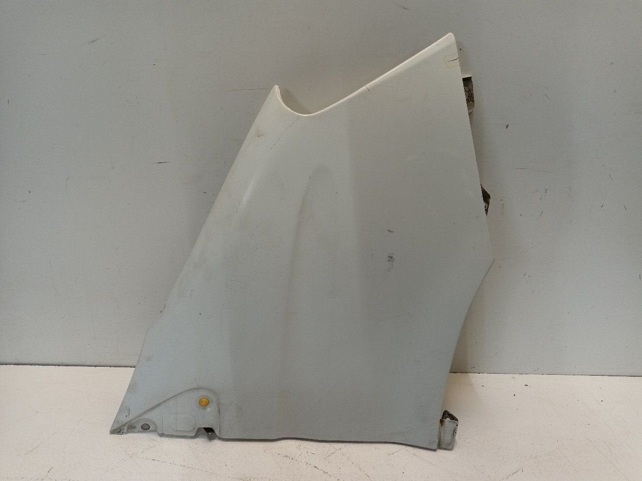 Spatbord rechts voor Iveco New Daily, Onderdelen@venauto.nl, Van der Ven Autorecycling B.V., Gebruikt, Ettenseweg 76, 4706 PB Roosendaal, The Netherlands