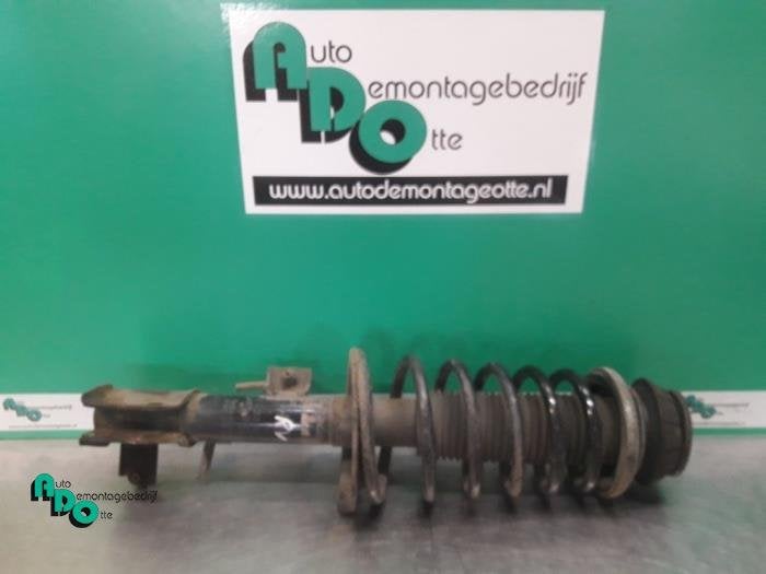 Barre amortisseur avant droit d'un Suzuki SX-4 (SX-4 06-), -, 3 mois de garantie, Utilisé, -