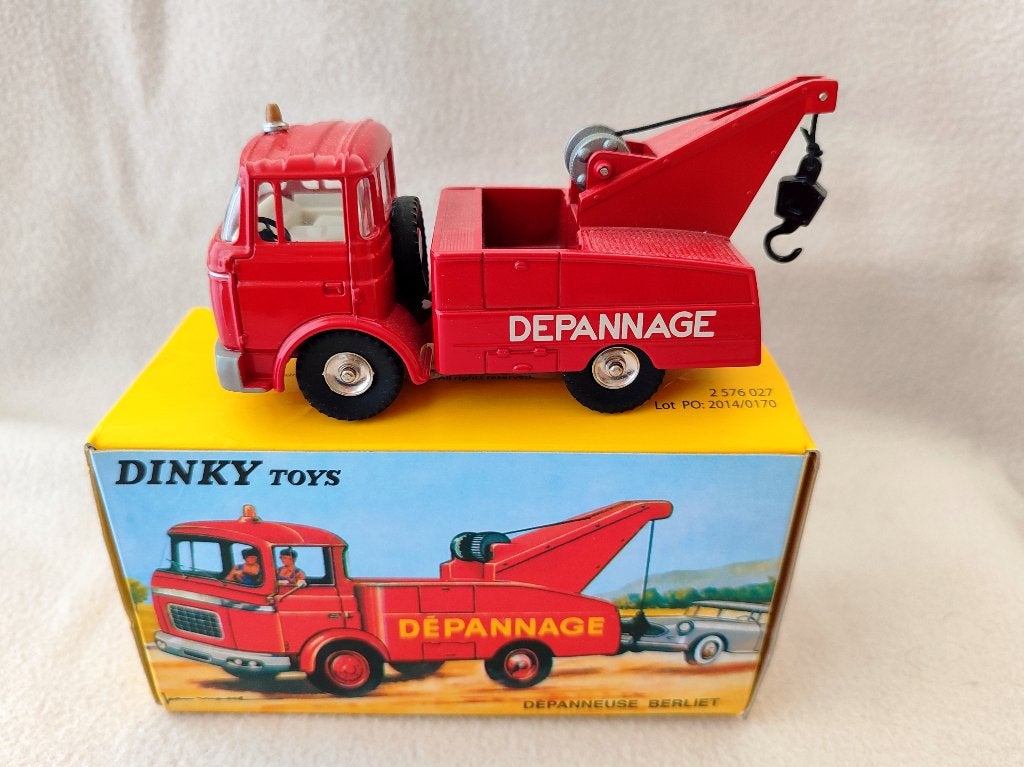Dinky Atlas _ Berliet Dépanneuse GAK  _ ref. 589 ., Enlèvement ou Envoi, Comme neuf, Bus ou Camion, Dinky Toys