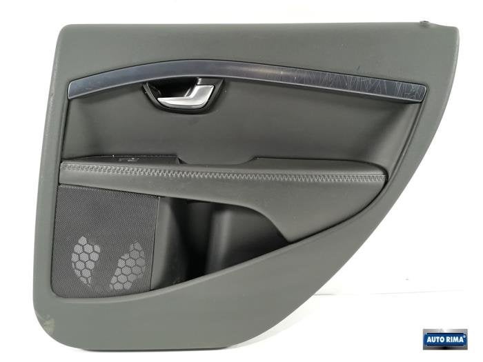 Revêtement portière 4portes arrière droite d'un Volvo XC7, -, 3 mois de garantie, -, -