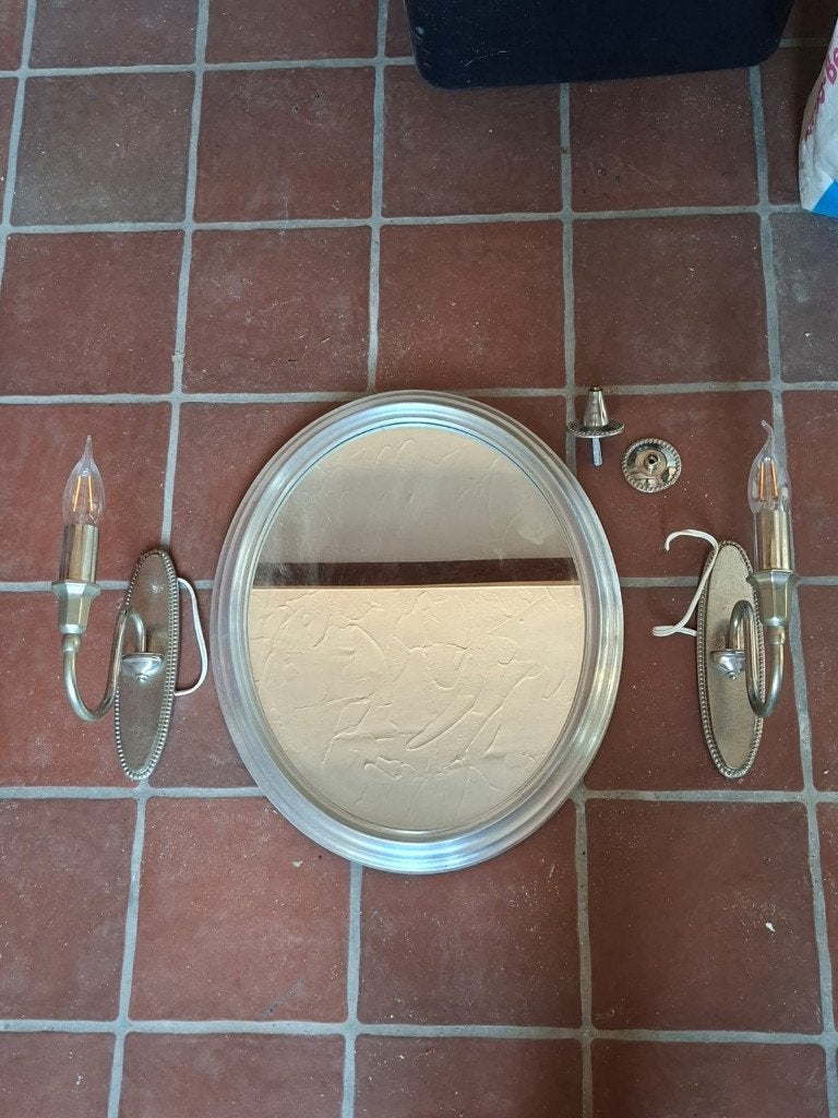Miroirs et lustres salle de bain, Huis en Inrichting, Ophalen, Gebruikt, Ovaal