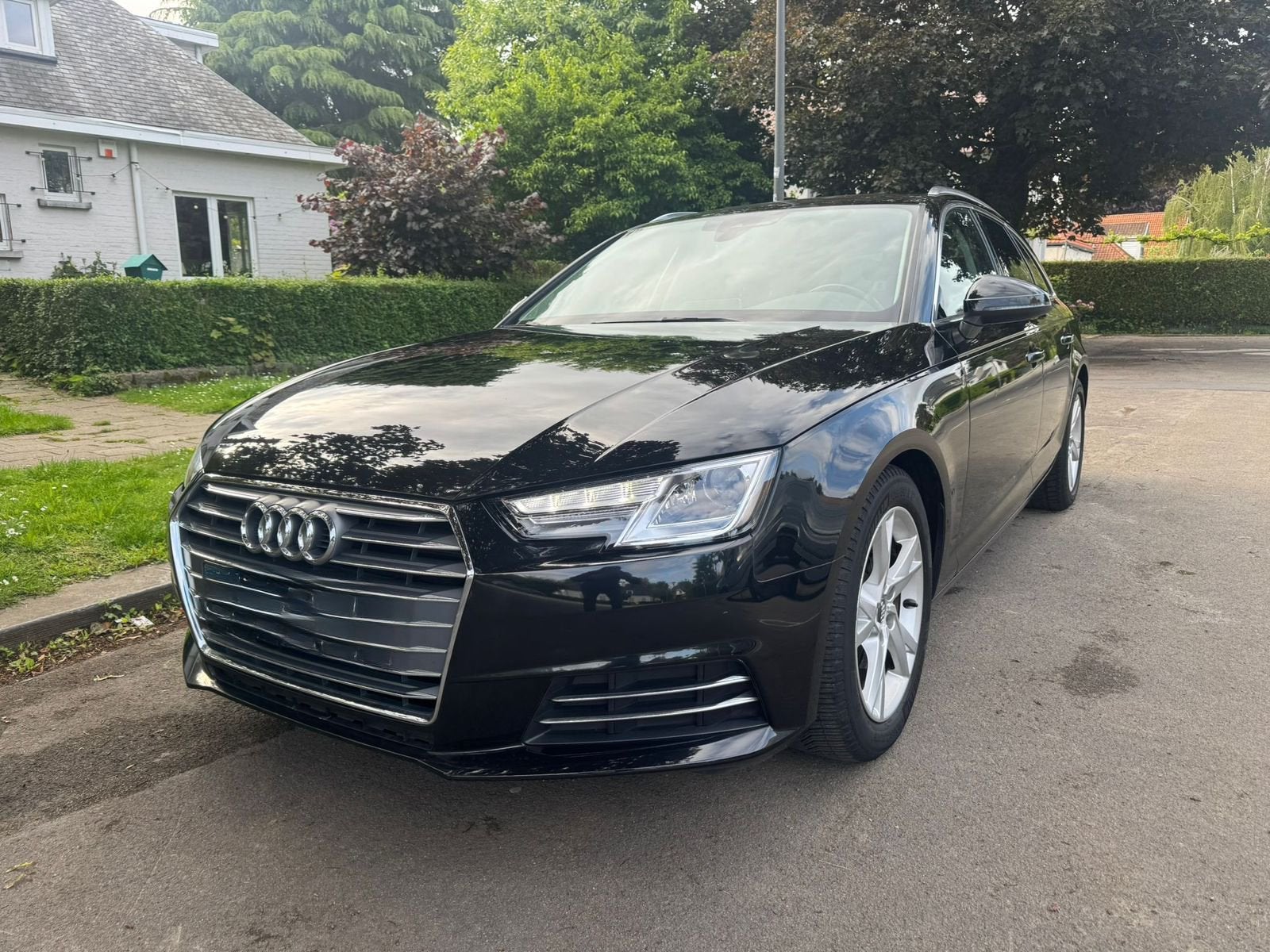 Audi A4 / 2 L / 2015 / Automatic, Autos, Audi, Euro 6, Entreprise, A4, Automatique