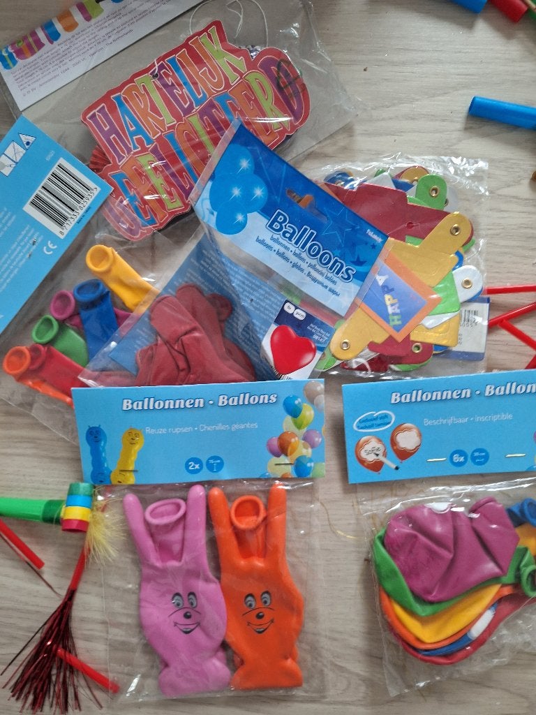 Feest versiering, Ophalen, Versiering