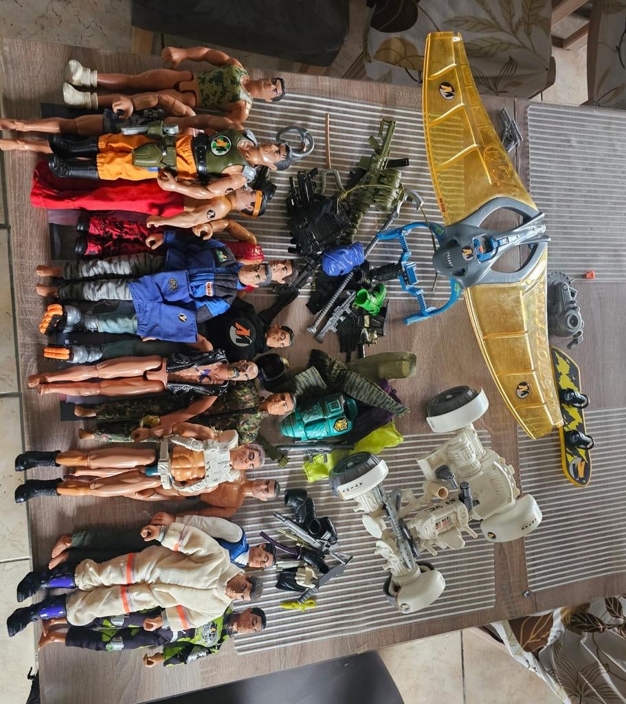 Action man  poppen, Ophalen
