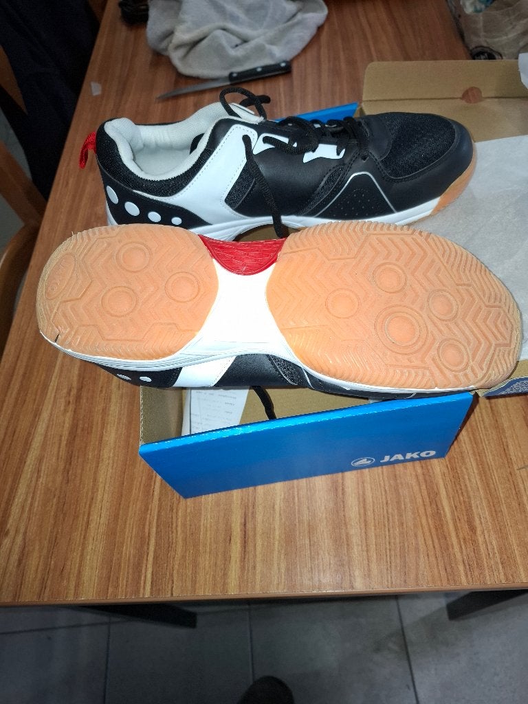 chaussures de sport foot en salle, Sports & Fitness, Enlèvement, Neuf, Chaussures