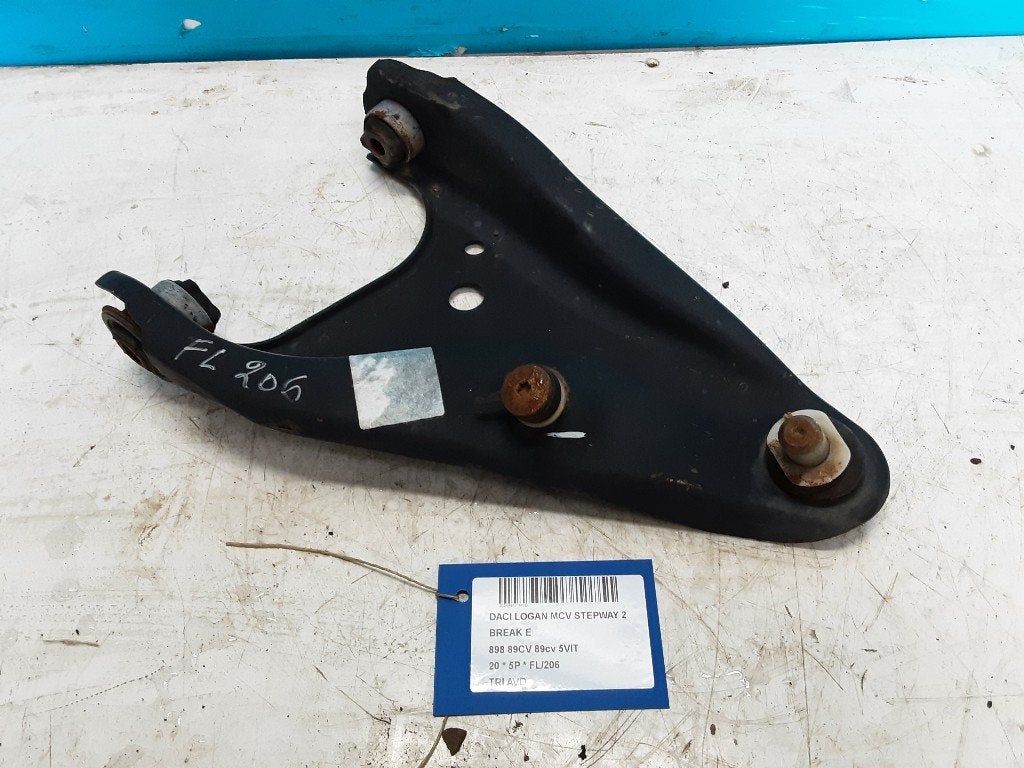 BRAS DE SUSPENSION AVANT DROIT (TRIANGLE) Dacia, Dacia, Renault Deutschland AG, Utilisé, Peter-Huppertz-Straße 5
51063  Köln, DE