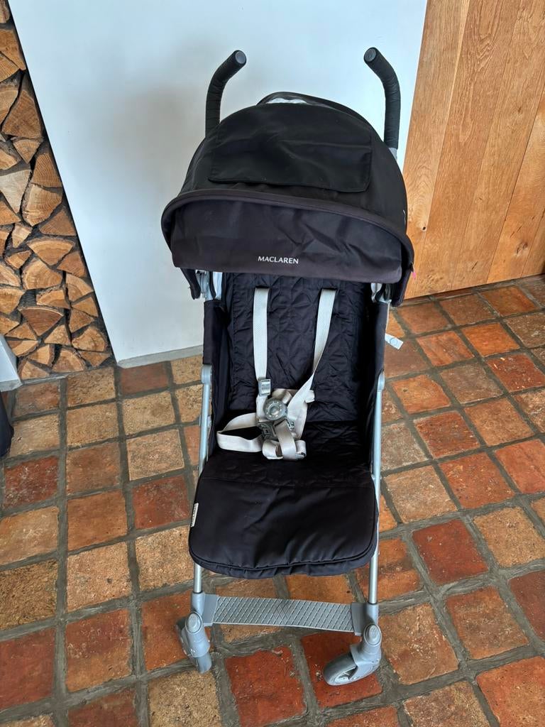 Buggy mclaren - Quest - licht - practisch - ergonomisch, Enfants & Bébés, Enlèvement, Comme neuf, Maclaren
