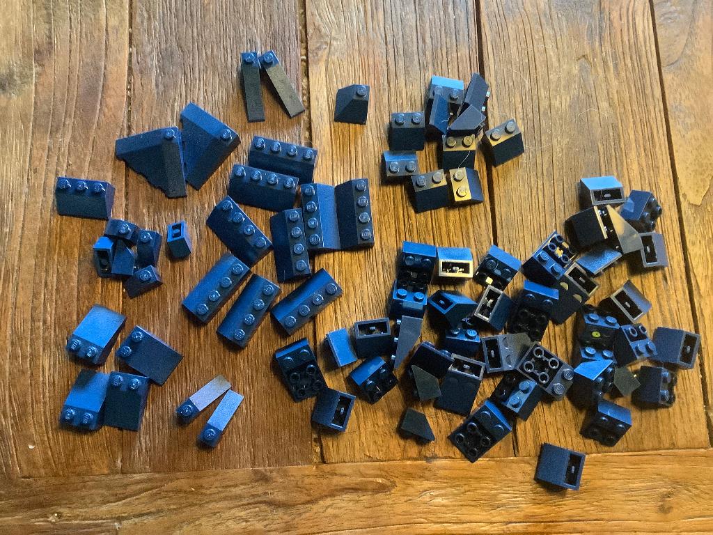 Lego slopes dark blue 77 stuks / 722-15, Ophalen of Verzenden, Zo goed als nieuw, Losse stenen, Lego