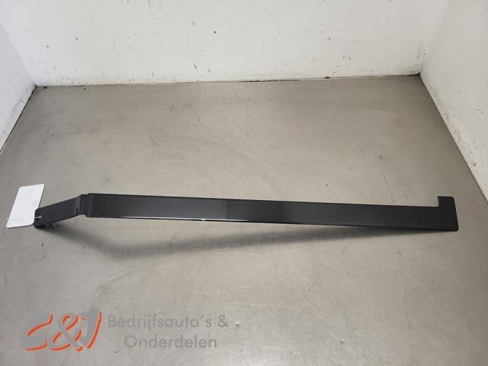 Rail porte coulissante droite d'un Opel Combo, -, Opel, 3 mois de garantie, Utilisé