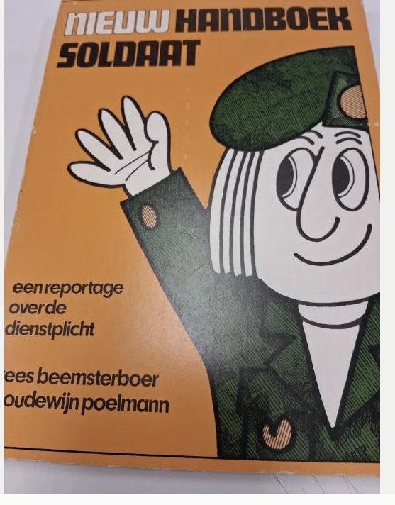 Nieuw Handboek Soldaat - Reportage Dienstplicht, Boeken, Oorlog en Militair, Gelezen, Ophalen of Verzenden