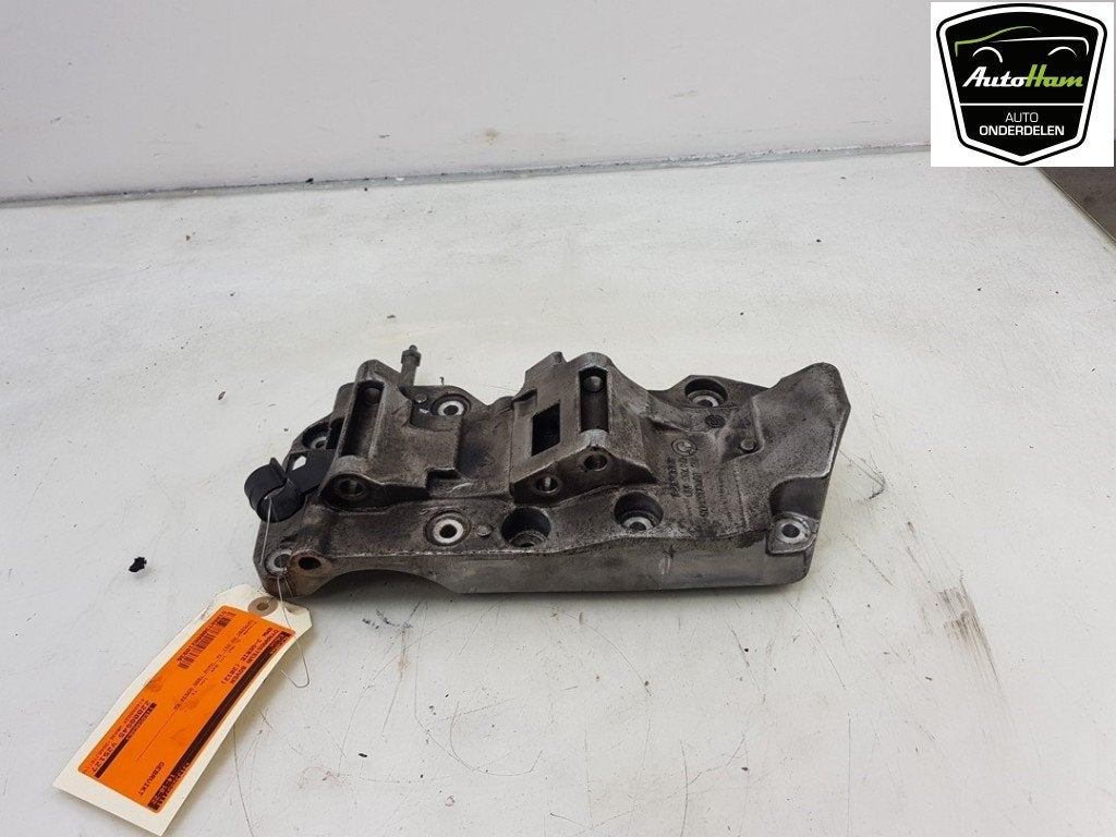 SUPPORT SUPERIEUR ALTERNATEUR BMW 3 serie (F30), Utilisé, BMW