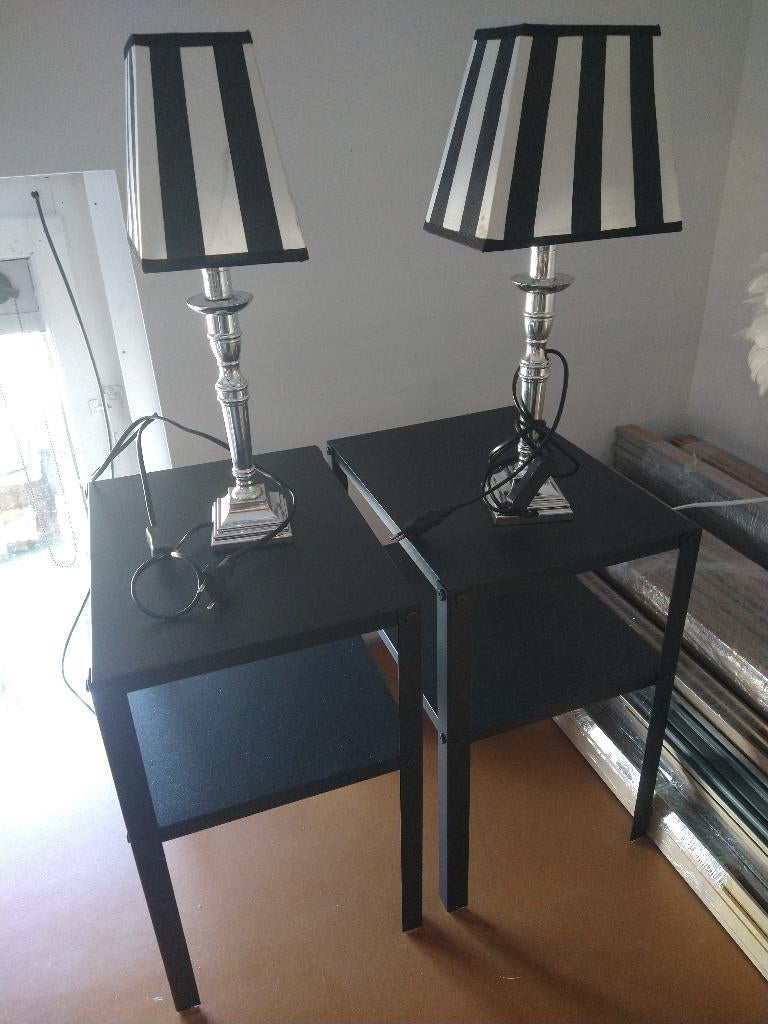 Nachtlampjes en nachtkastjes  Ikea, Huis en Inrichting, Lampen | Tafellampen, Ophalen, Metaal
