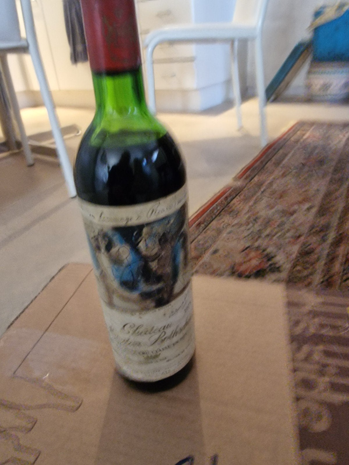vieux vin, Collections, Neuf, Enlèvement ou Envoi, Pleine, Vin rouge