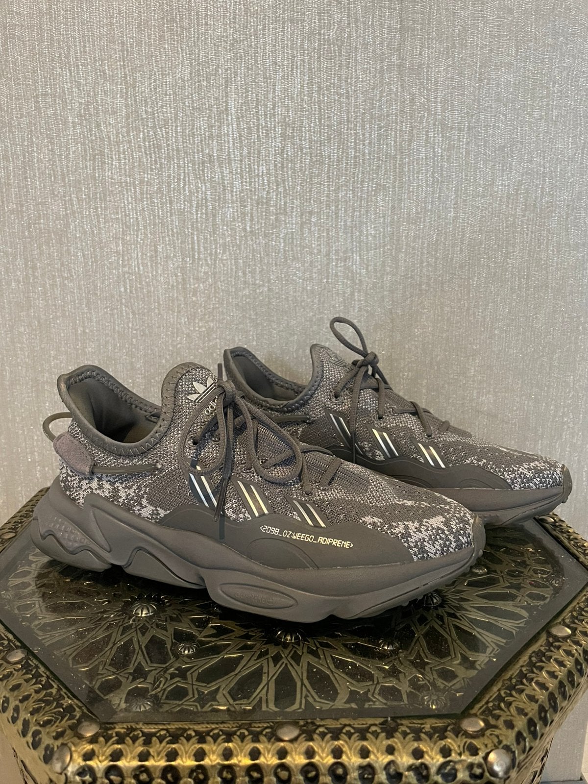Baskets adidas Originals Ozweego Adiprene grises — nouvelles, Enlèvement ou Envoi, Neuf, Gris, Sneakers et Baskets
