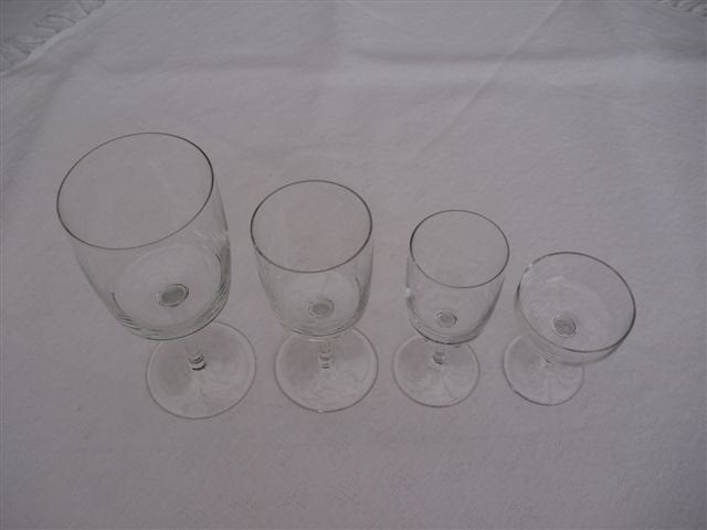 Kristallen glasservies, Enlèvement