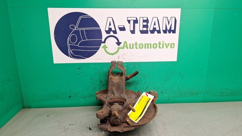 FUSEE RECHTS VOOR Volkswagen Touran (1T1 / T2), Gebruikt, Volkswagen