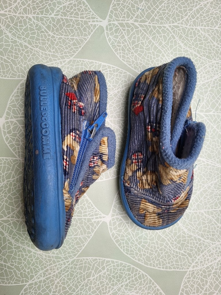 GRATIS Pantoffels mt 21, Garçon ou Fille, Enlèvement ou Envoi, Utilisé, Chaussettes
