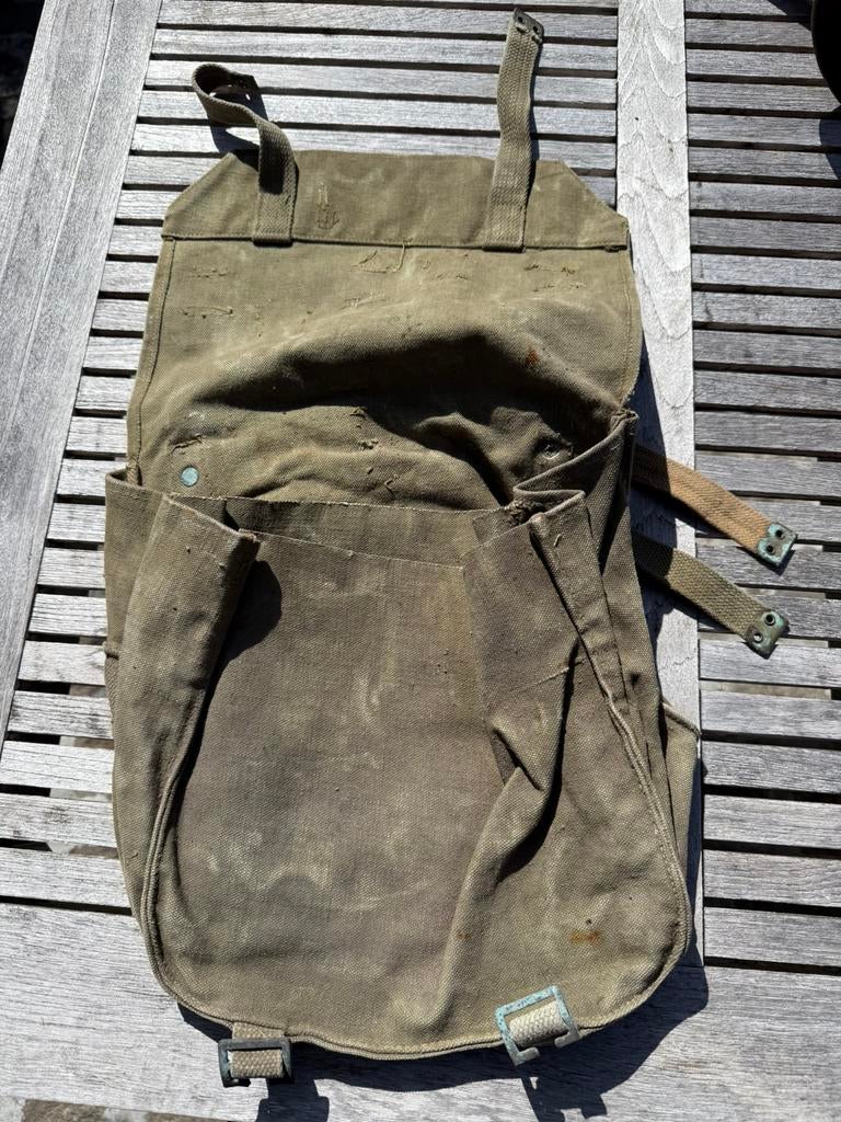 Rugzak ABBL WOII, Verzamelen, Ophalen