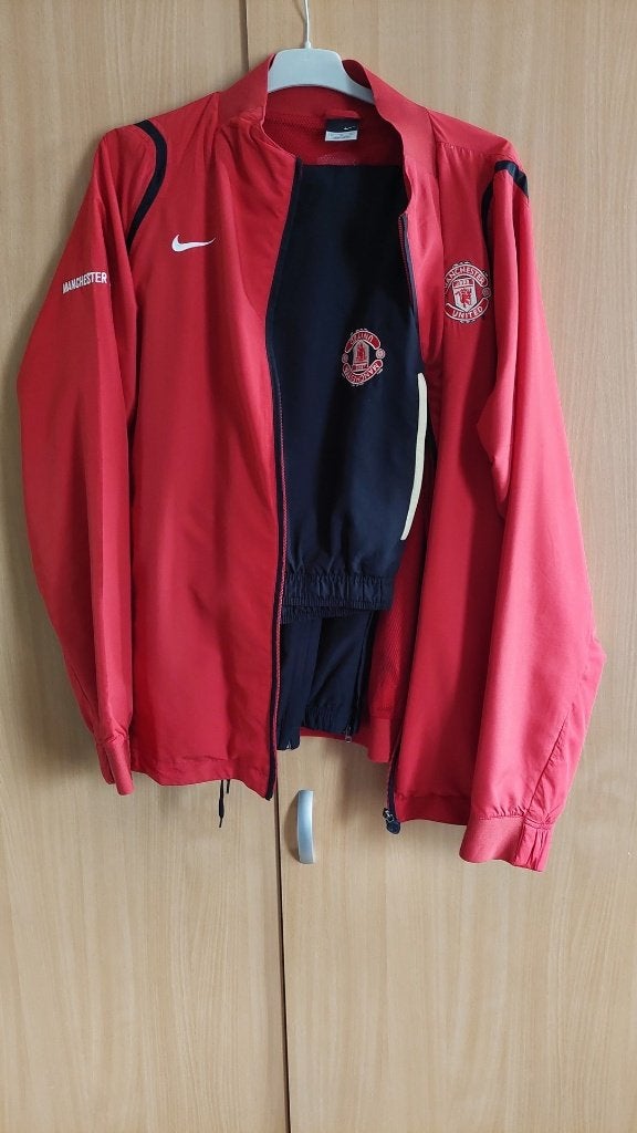 Manchester Utd Training complet 2006-2007, Enlèvement, Comme neuf, Taille 56/58 (XL), Football