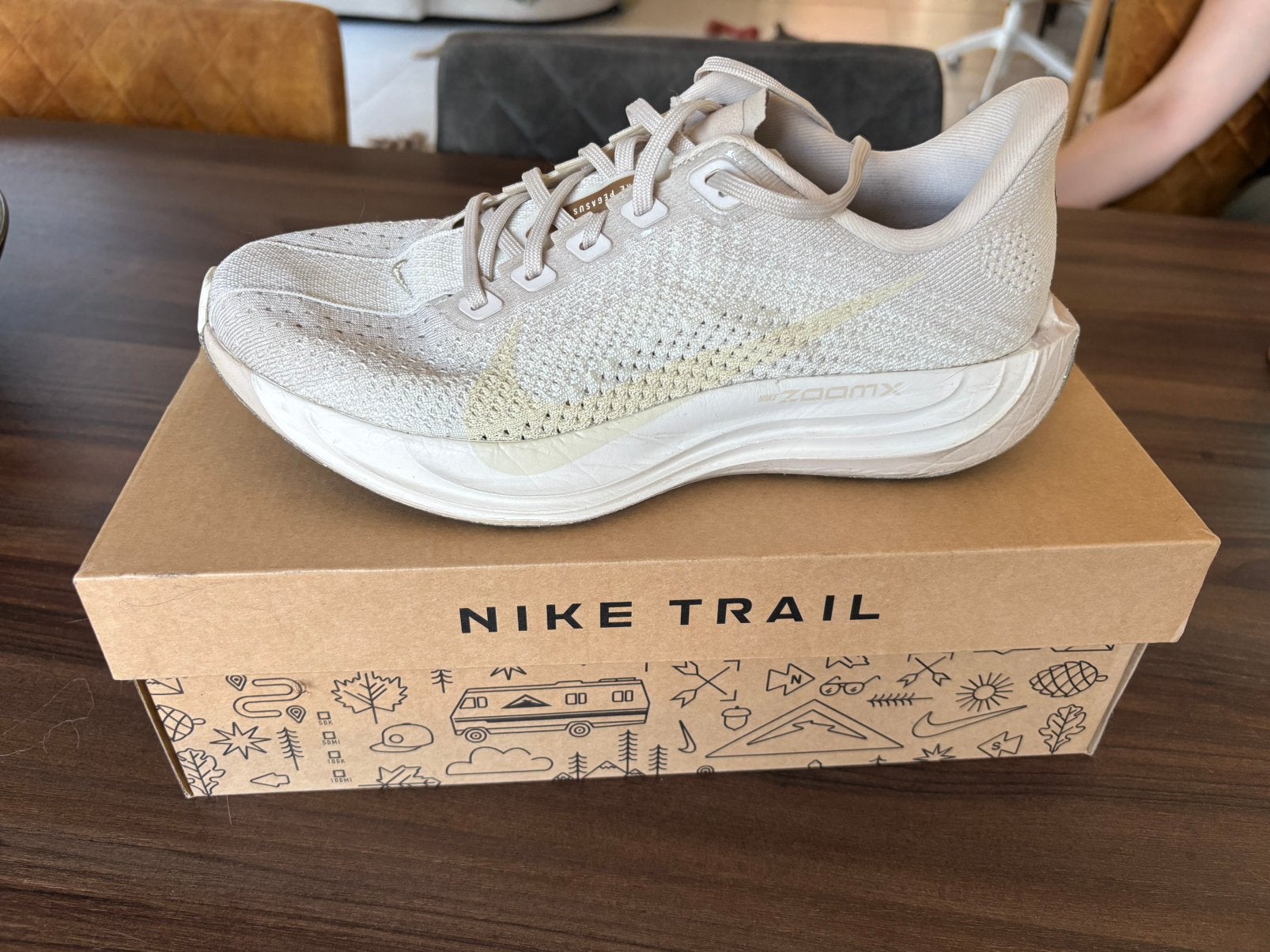 1 keer gedragen Nike Pegasus Maat 40 Dames Loopschoen, Ophalen, Zo goed als nieuw