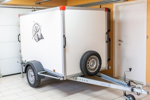 Als nieuw gesloten aanhangwagen van het merk Power-trailer, Auto diversen, Aanhangers en Bagagewagens, Ophalen
