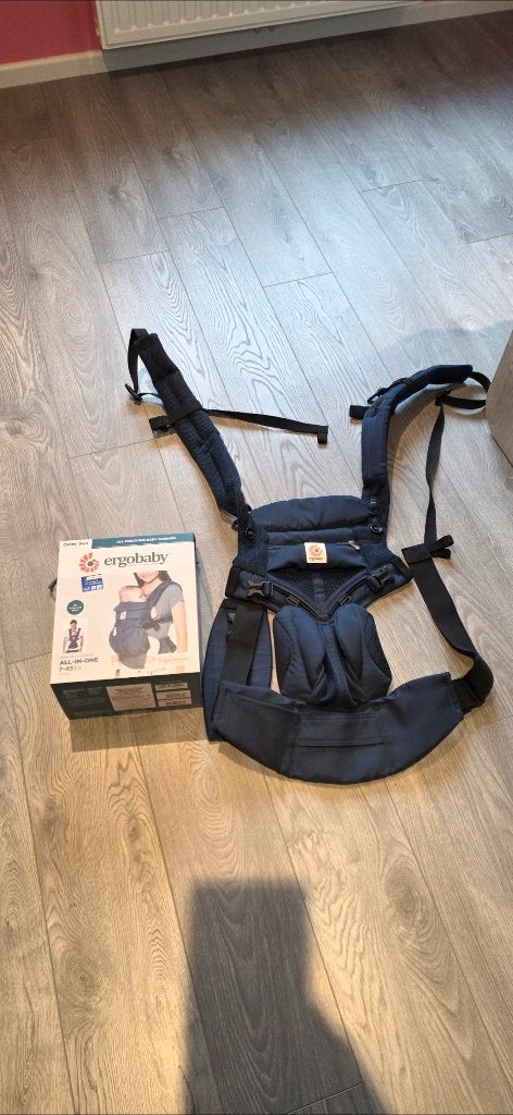 Ergobaby omni 360 draagzak complete set, Enfants & Bébés, Porte-bébés & Écharpe porte bébé, Autres marques, Porte-bébé, Comme neuf