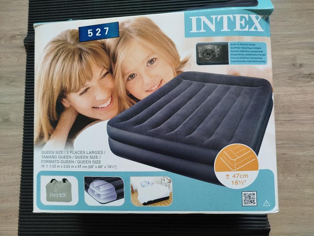 **Intex Luchtmatras 2 Personen!** BESCHIKBAAR!!, Ophalen, Ingebouwde pomp, Zo goed als nieuw, 2-persoons