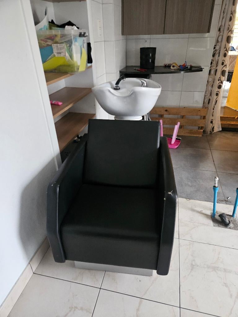 Wastafel kapsalon, Ophalen, Gebruikt