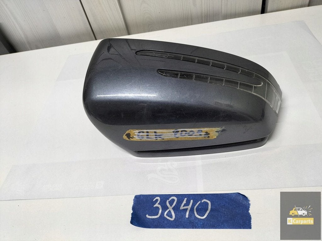 MERCEDES E KLASSE 212 SPIEGELKAP R + RICHTINGAANWIJZER, Gebruikt, Mercedes-Benz AG, Mercedes-Benz, Mercedesstrasse 120
70372  Stuttgart, DE