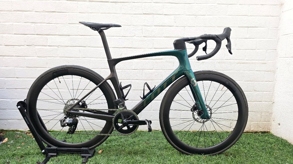 SCOTT Foil RC 20 (2022) - Carbon Aero Racefiets, Fietsen en Brommers, 28 inch, Gebruikt, Carbon, Meer dan 20 versnellingen