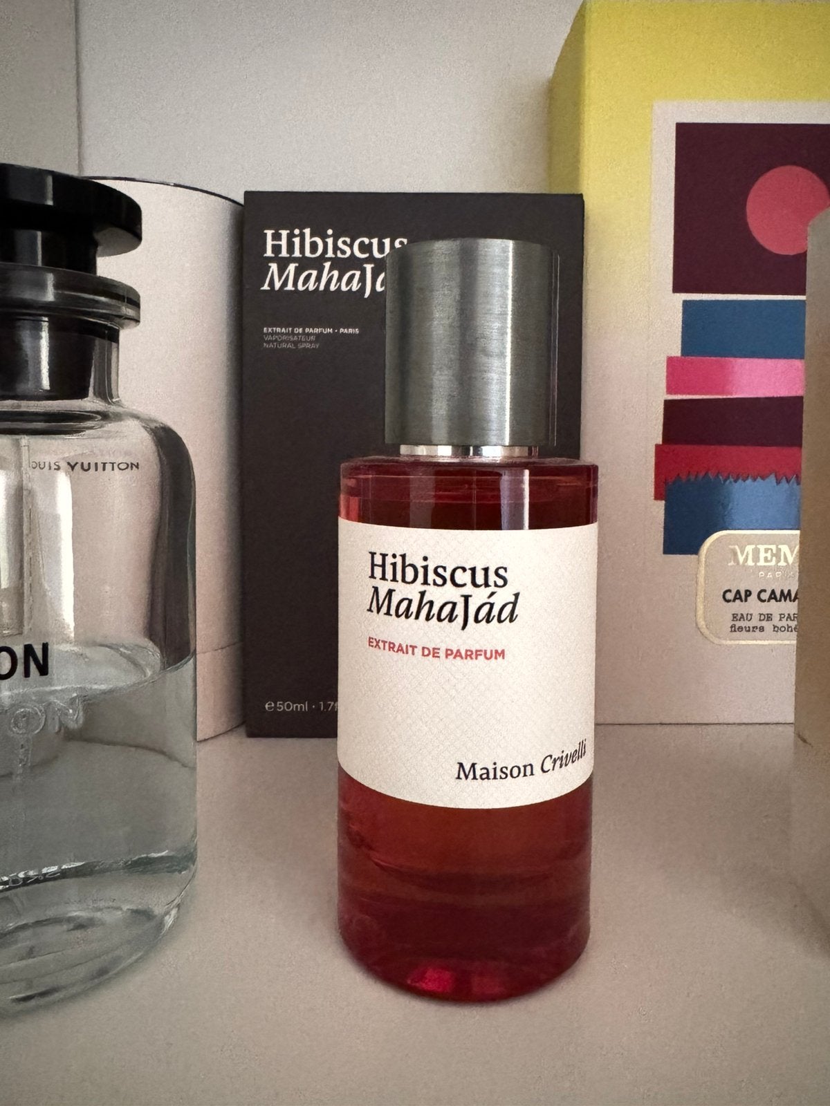 Hibiscus Mahajad Maison crivelli, Enlèvement, Comme neuf