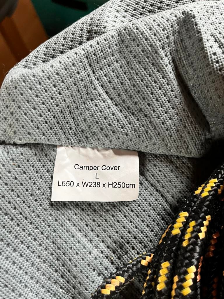Camperhoes L650cm W238  H 250, Ophalen, Zo goed als nieuw