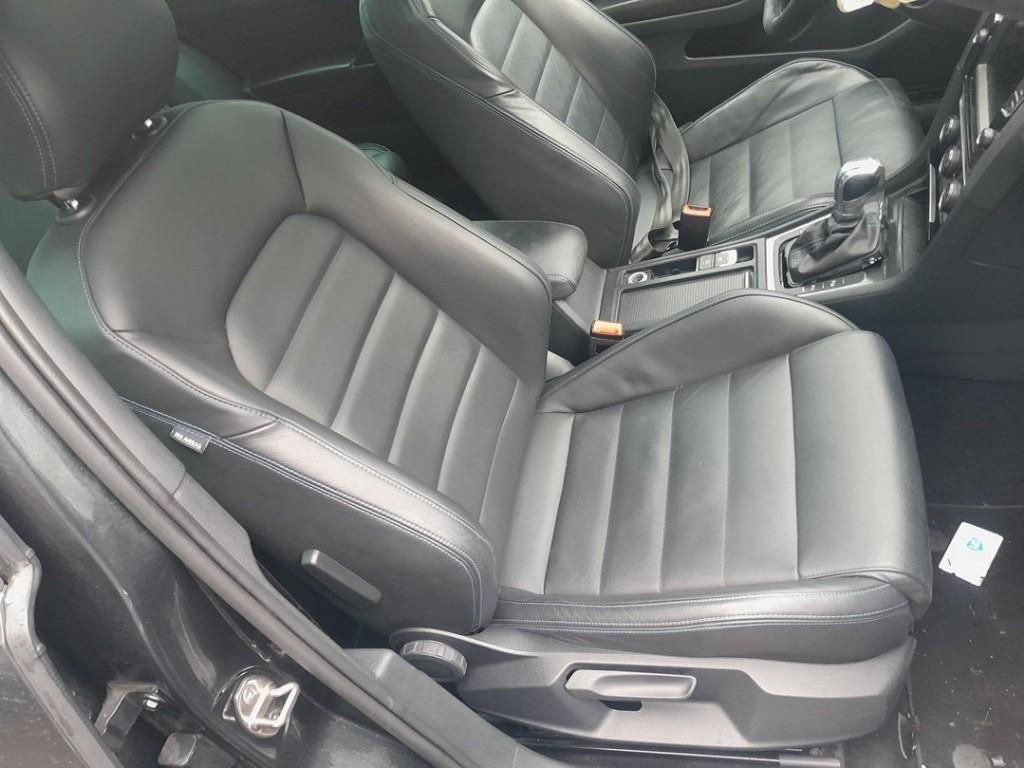 STOEL RECHTS VOOR Volkswagen Golf VII (AUA), Auto-onderdelen, Gebruikt, Volkswagen