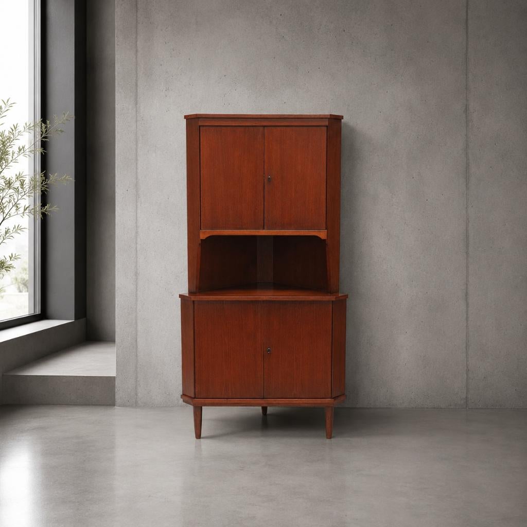 Vintage design hoekkastje dressoir kast jaren '60 '70, Maison & Meubles, Armoires | Armoires à chaussures, Envoi