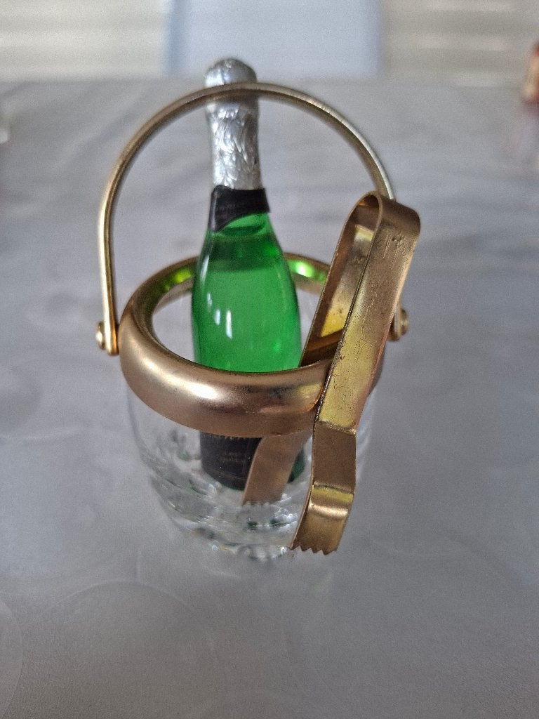 Mignonette Champagne, Envoi