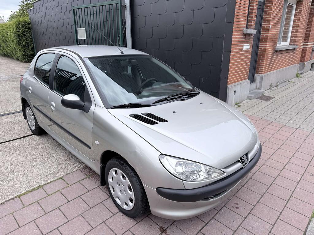 Peugeot 206 1.1 I EDITION XR, Auto's, Radio, Stof, Gebruikt, Zwart