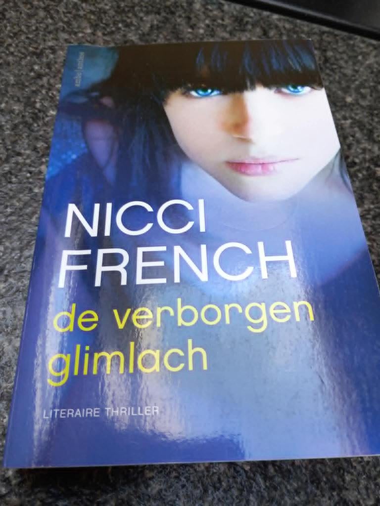 boek nicci french, Boeken, Ophalen of Verzenden, Zo goed als nieuw, Nicci french