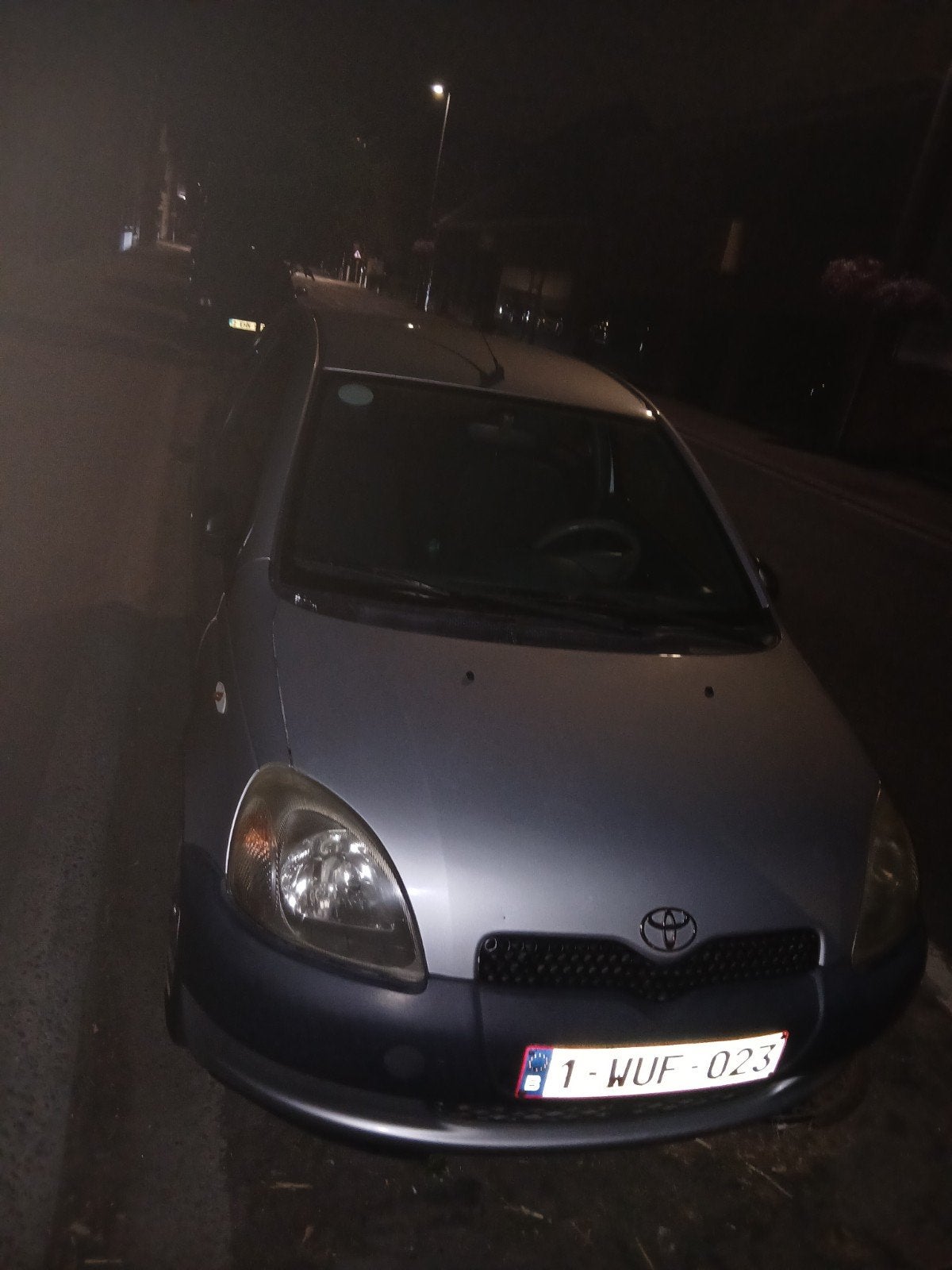 Toyota yaris, Auto's, Voorwielaandrijving, Stof, 10 cc, 4 cilinders