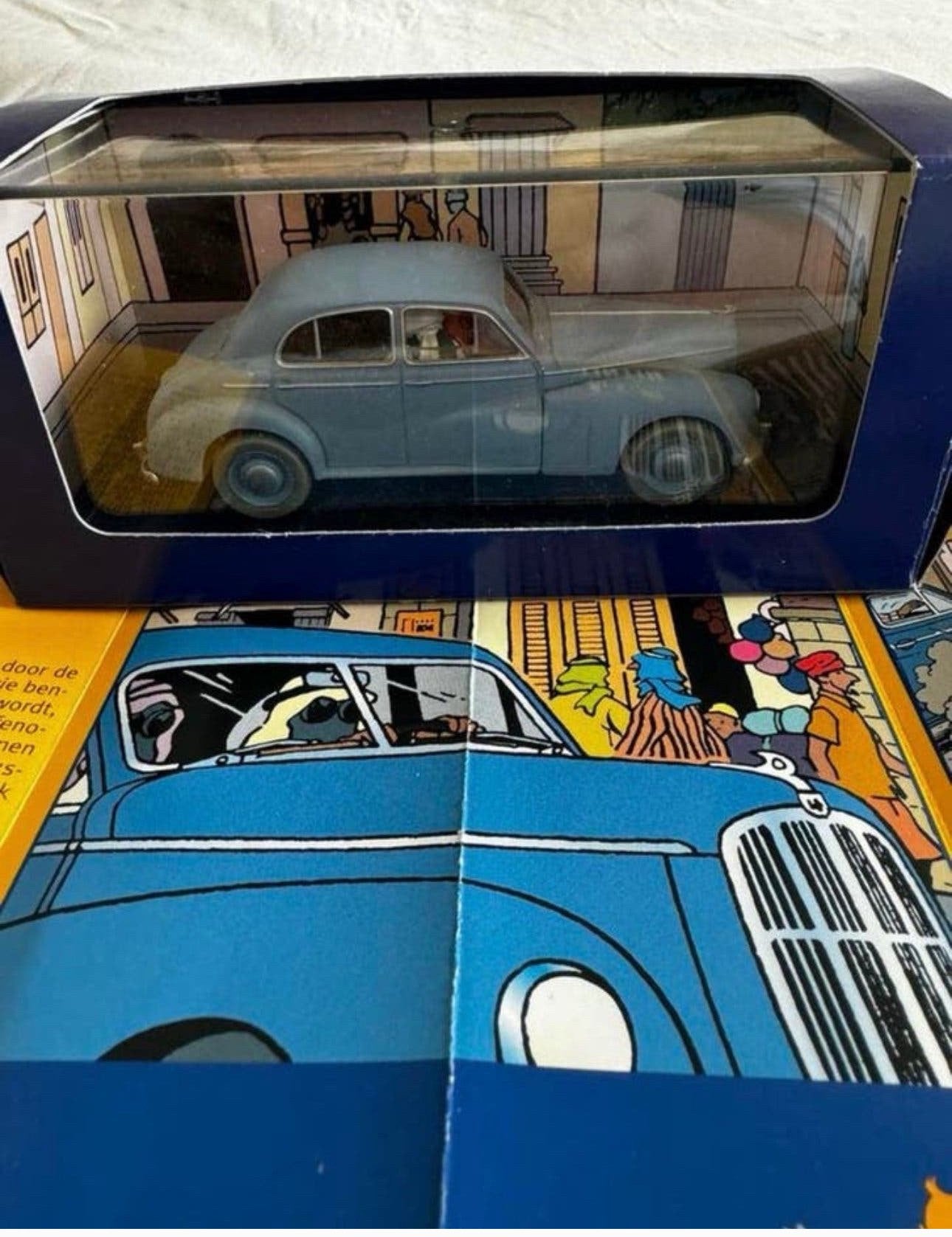 Kuifje auto 1:43 de morris 6 uit zwarte goud, Ophalen of Verzenden, Kuifje, Zo goed als nieuw