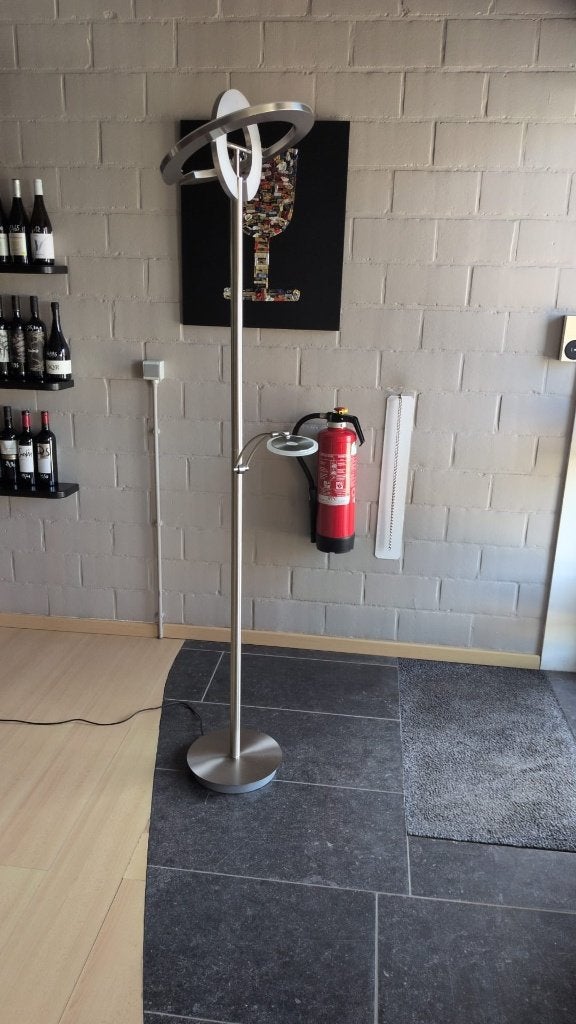 lampe design en métal gris (neuve 200€) - 100€, Enlèvement, Comme neuf, Métal