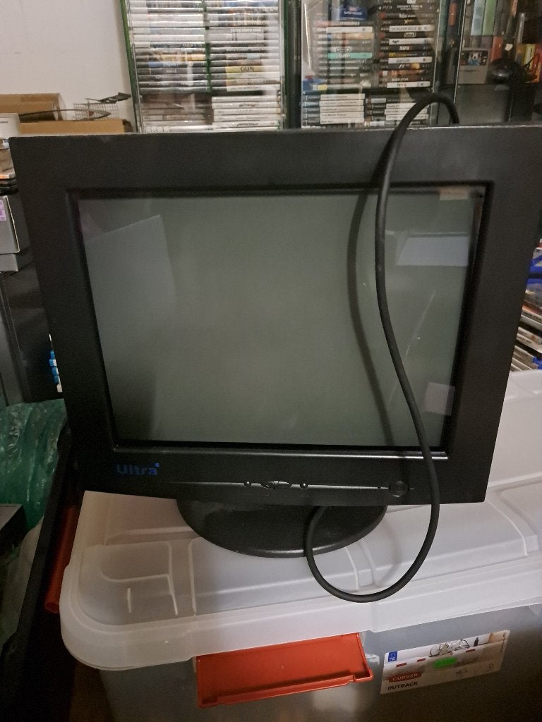 16' Ultra black CRT monitor, Computers en Software, Ophalen of Verzenden