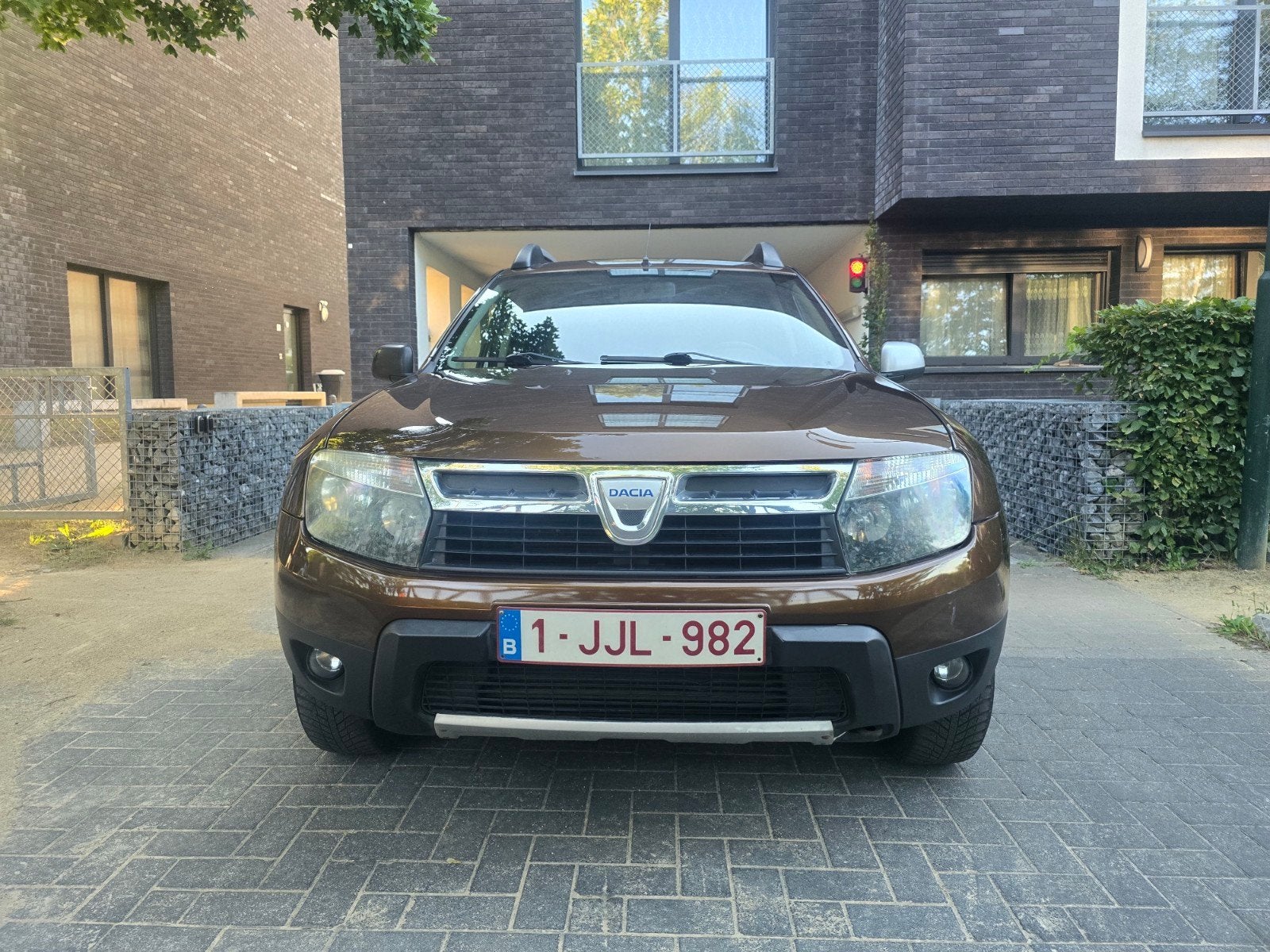 Dacia Duster 1.5 dCi 4x4 — 110 pk — 182.600 km, Auto's, Diesel, 4x4, Te koop, Bruin