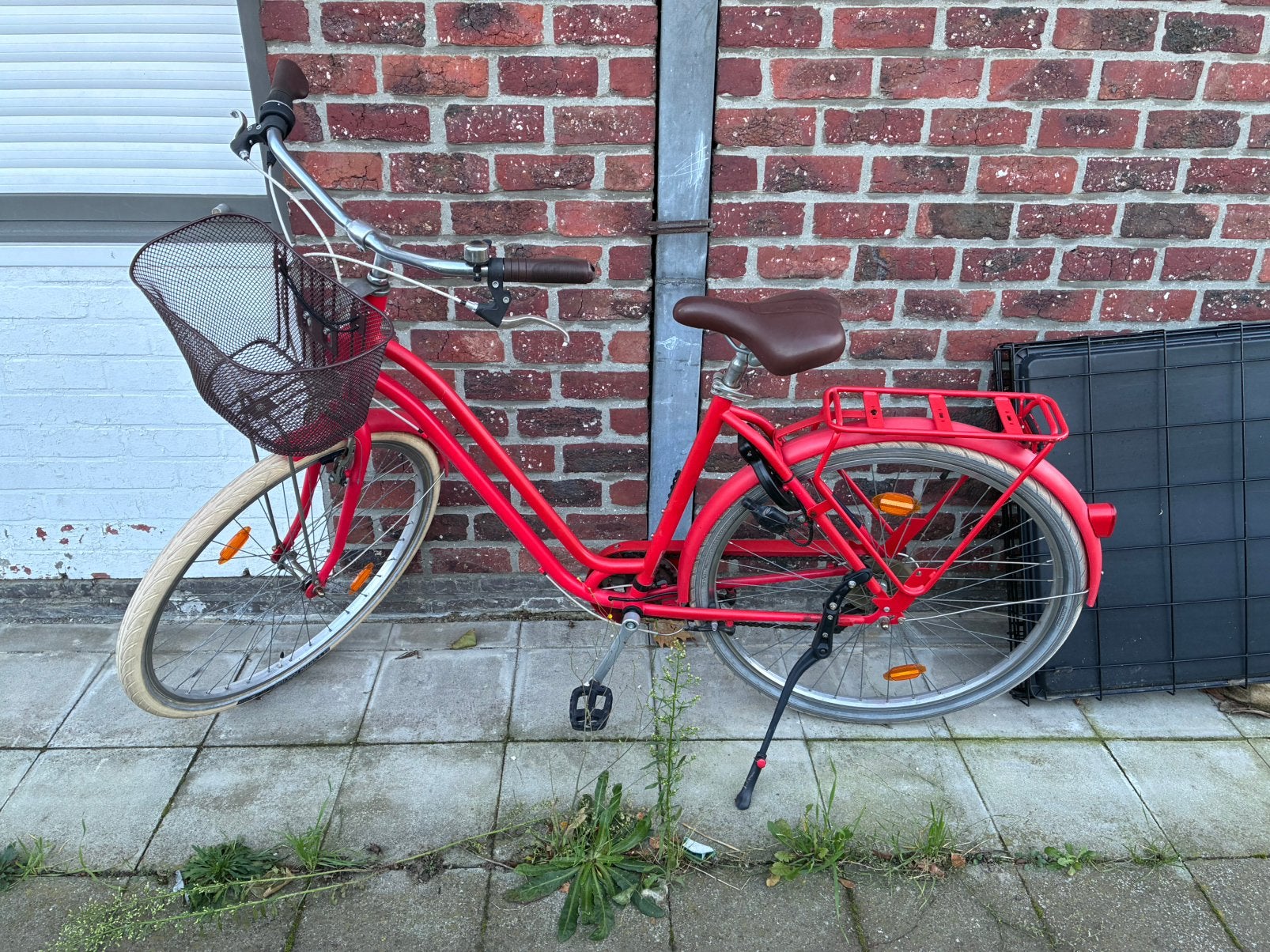 Rode dames fiets, Ophalen, Zo goed als nieuw