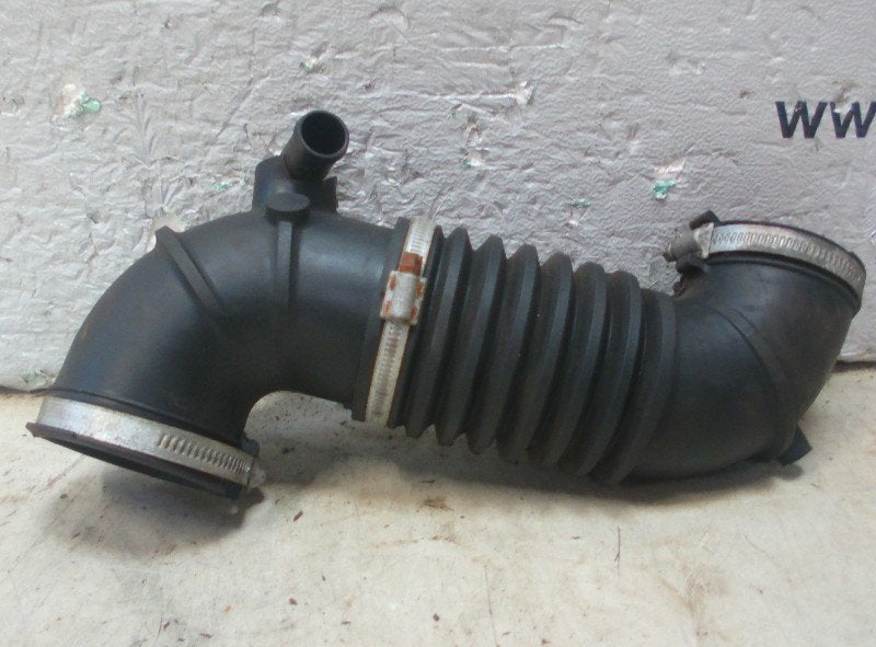LUCHTAANZUIGSLANG Volvo S40 (VS) (306-208-02), Auto-onderdelen, Gebruikt, Info@volvocars.com, Volvo, Volvo Car Germany GmbH