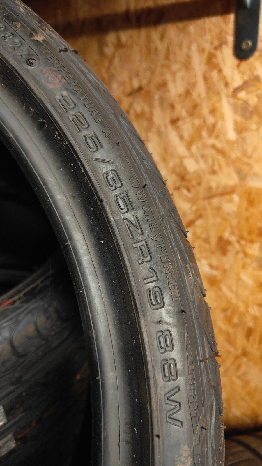 225/35r19 syron 90€ per stuk met montage en balanceren, Auto diversen, Autosport-onderdelen, Ophalen