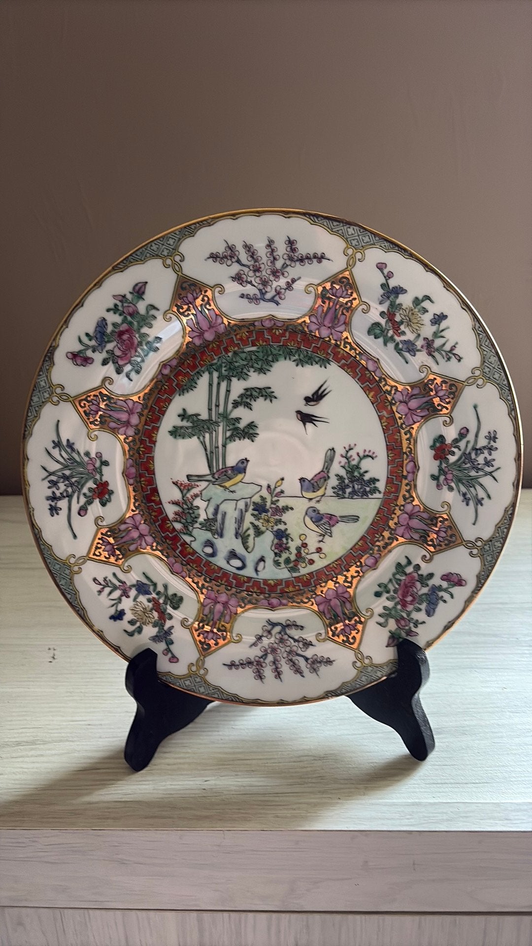 Assiette décorative en porcelaine chinoise 25,5 cm, Antiquités & Art, Enlèvement ou Envoi