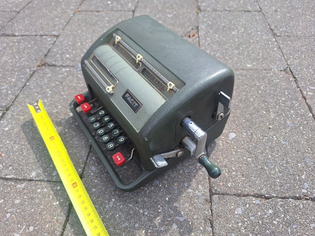 Facit rekenmachine, Antiek en Kunst, Ophalen