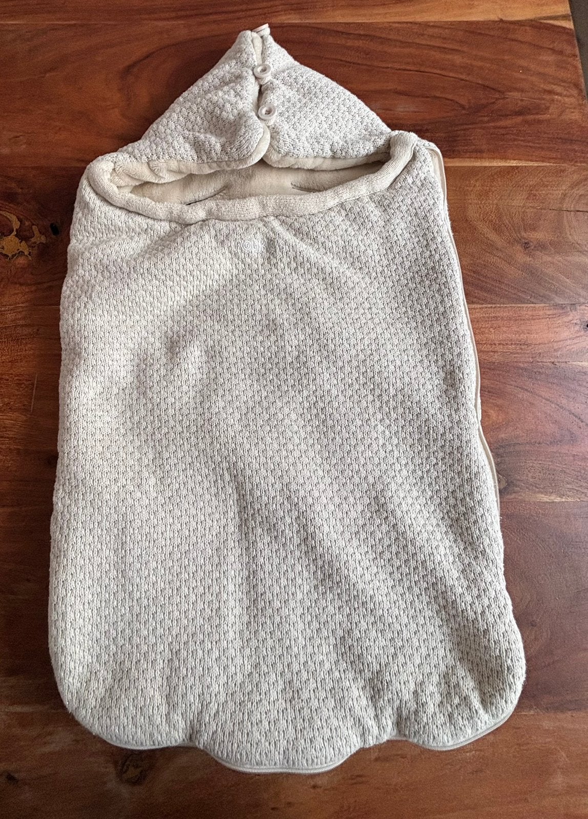 Noukies Angel Nest — Nid pour bébé, Enfants & Bébés, Couvertures, Sacs de couchage & Produits pour emmailloter, Enlèvement ou Envoi
