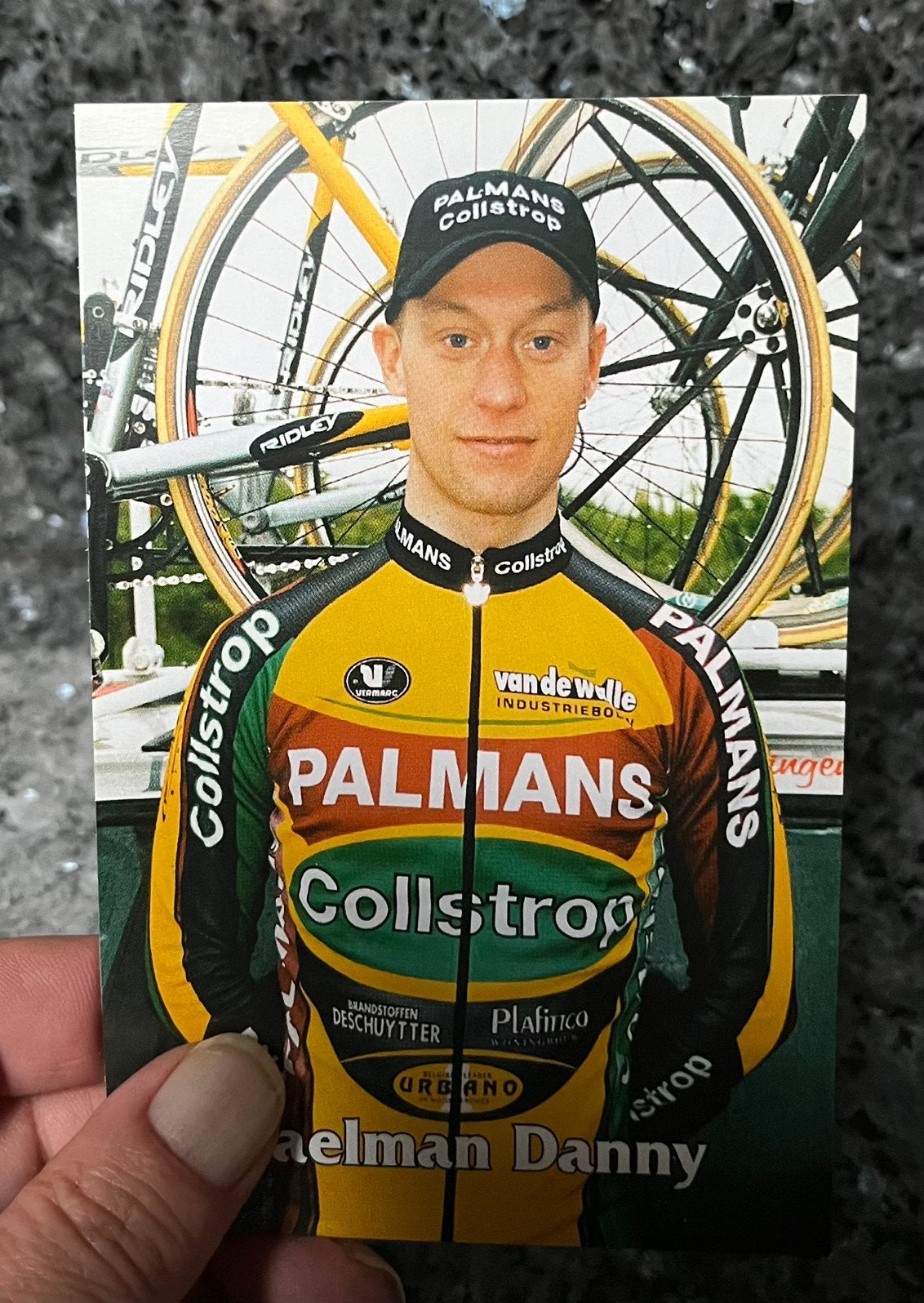 Le cycliste Danny Daelman, Enlèvement, Comme neuf