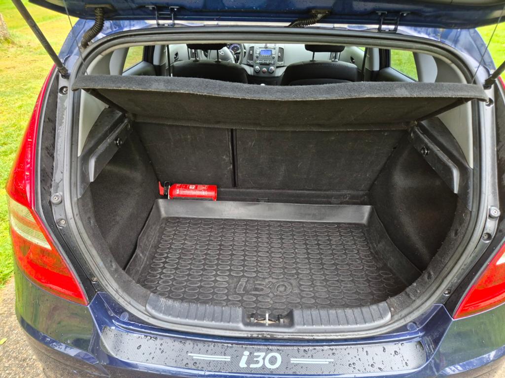 Hyundai i30 1.6CRDi, Zeer mooie Voertuig, Auto's, Hyundai, Euro 5, Bedrijf, Diesel, I30